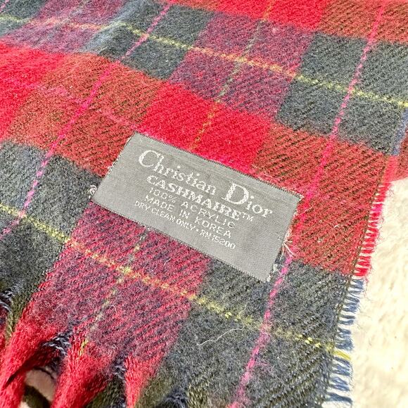 Christian Dior Red Cashmaire 100% acrylic Plaid Scarf GREAT GIFT IDEA! - Picture 5 of 8